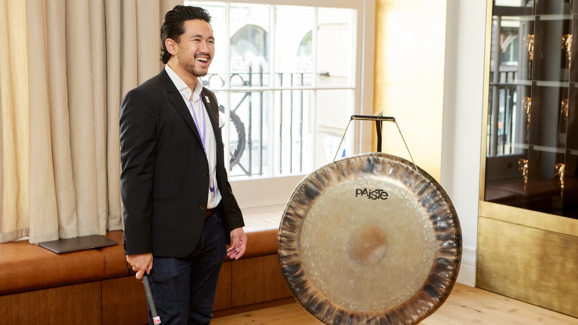 emc3 - Gong Celebrate: The Reality Roadshow